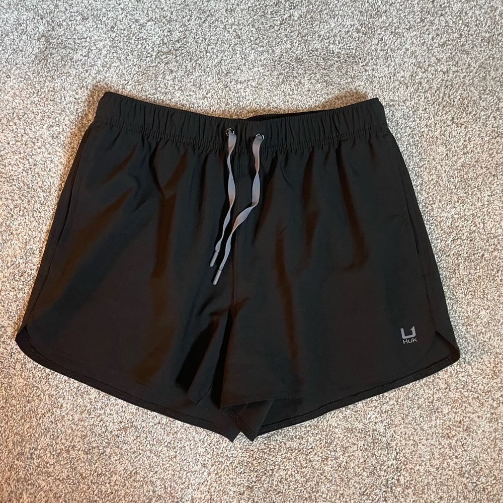 Women’s Huk Volley Short